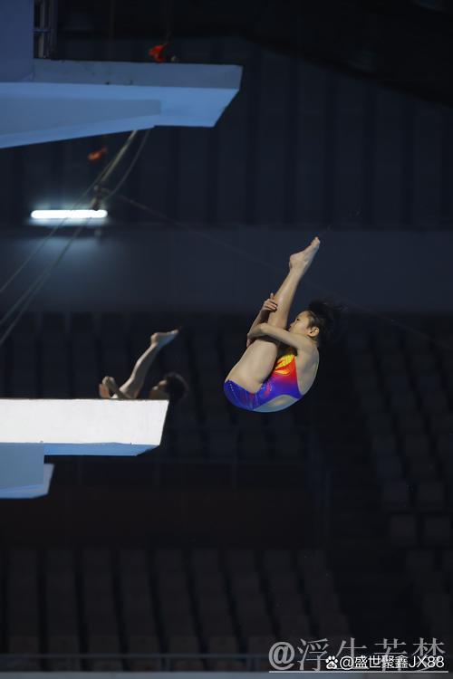 中国跳水队勇闯水立方迎接挑战